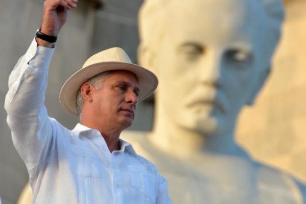 «Martí conmigo, con nosotros»