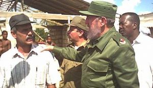 Fidel-Castro-recorriendo-Matanzas-580-580x334