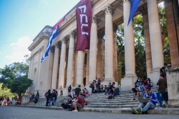 Ministerio de Educación Superior ofrece detalles sobre matrículas para el curso 2021