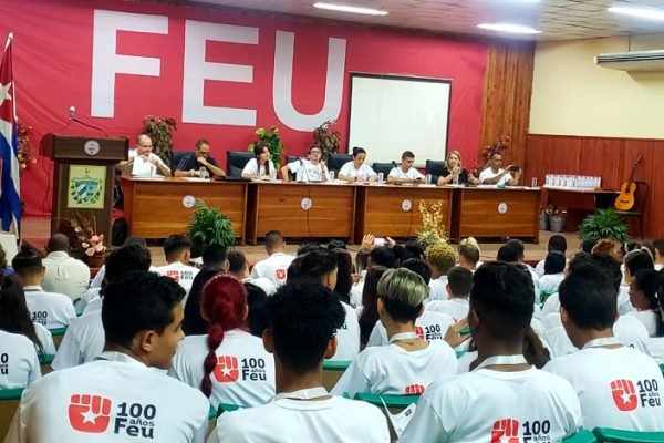 Revolucionar la FEU de Ciego de Ávila, objetivo del X Congreso