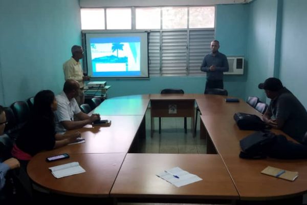 Intercambio sobre potencialidades de variedades de caña energética para producir biomasa