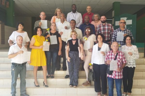 Entrega de títulos de doctor a profesionales de la Universidad de Ciego de Ávila Máximo Gómez Báez